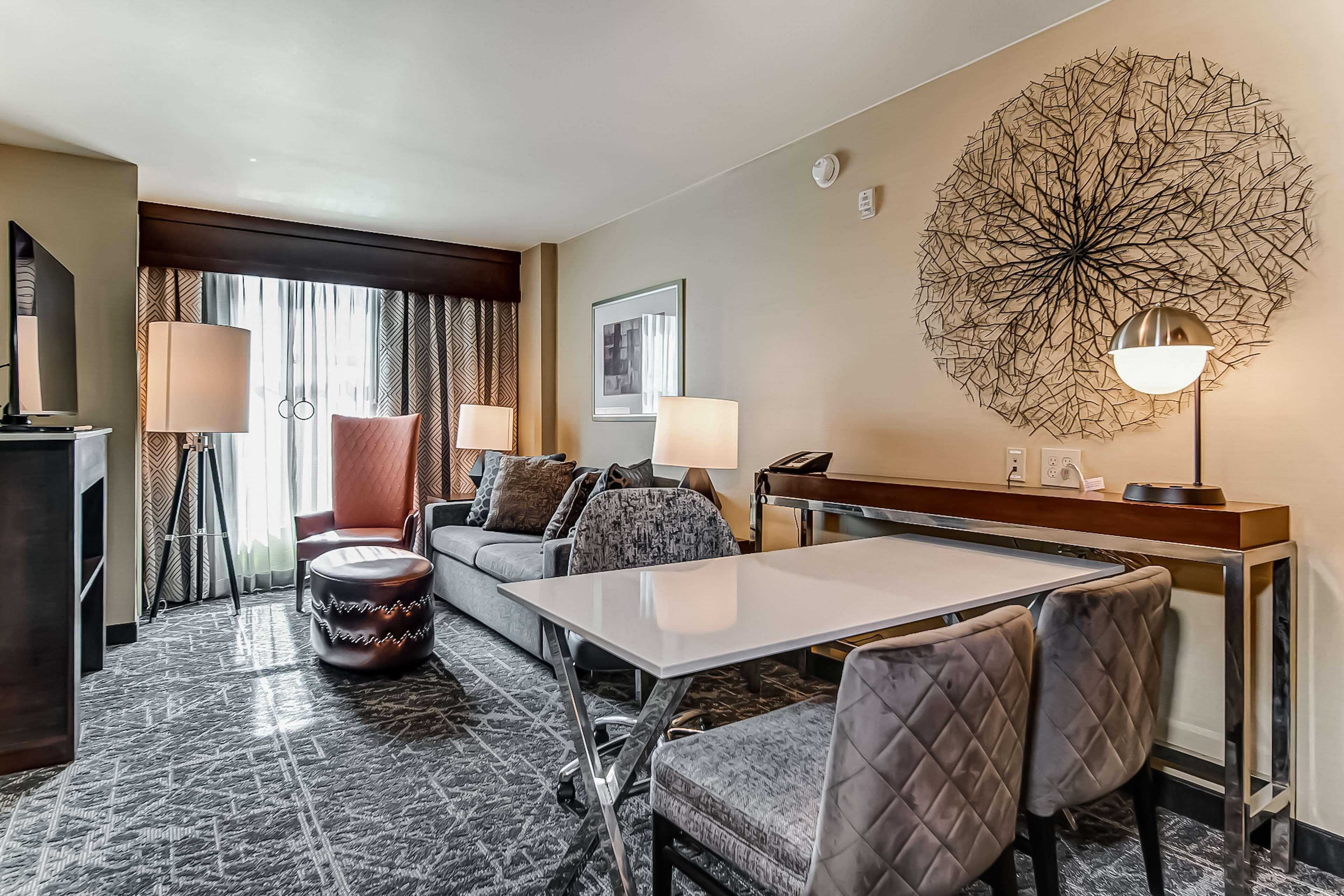 Embassy Suites Atlanta - Kennesaw Town Center Екстер'єр фото