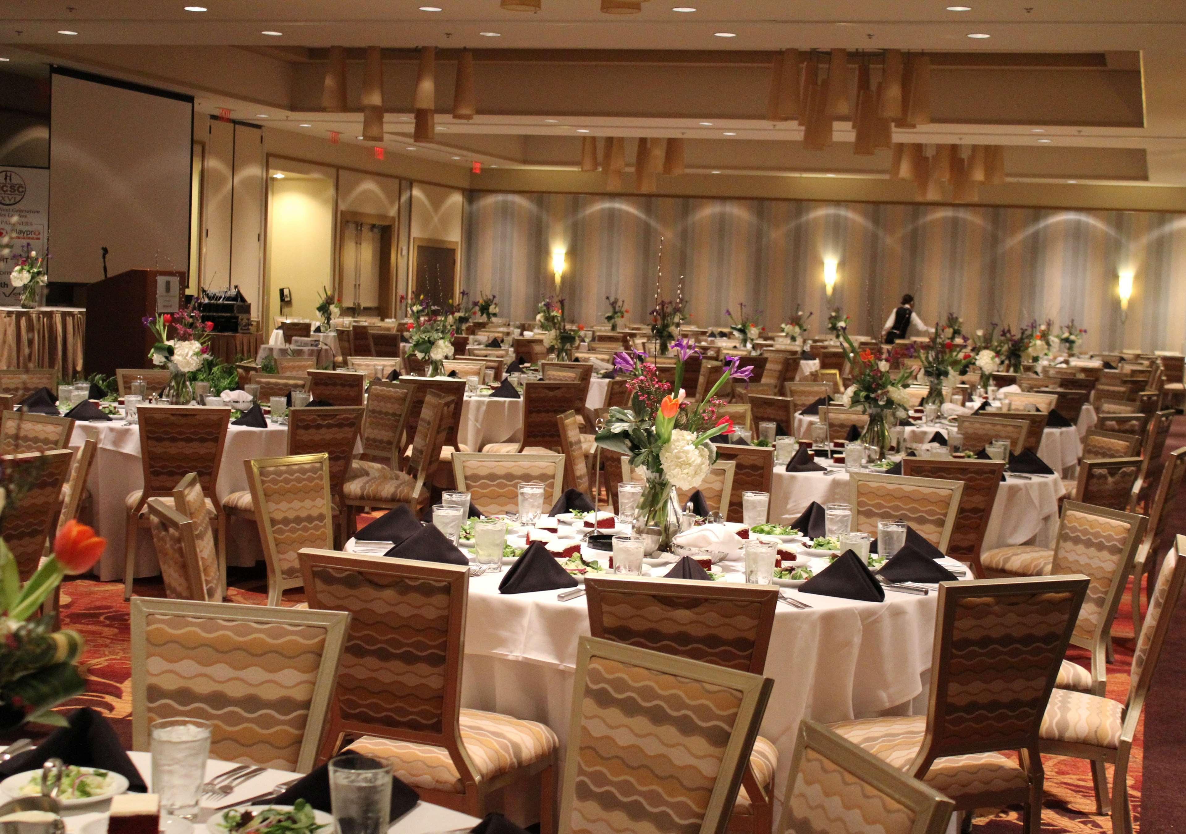 Embassy Suites Atlanta - Kennesaw Town Center Екстер'єр фото